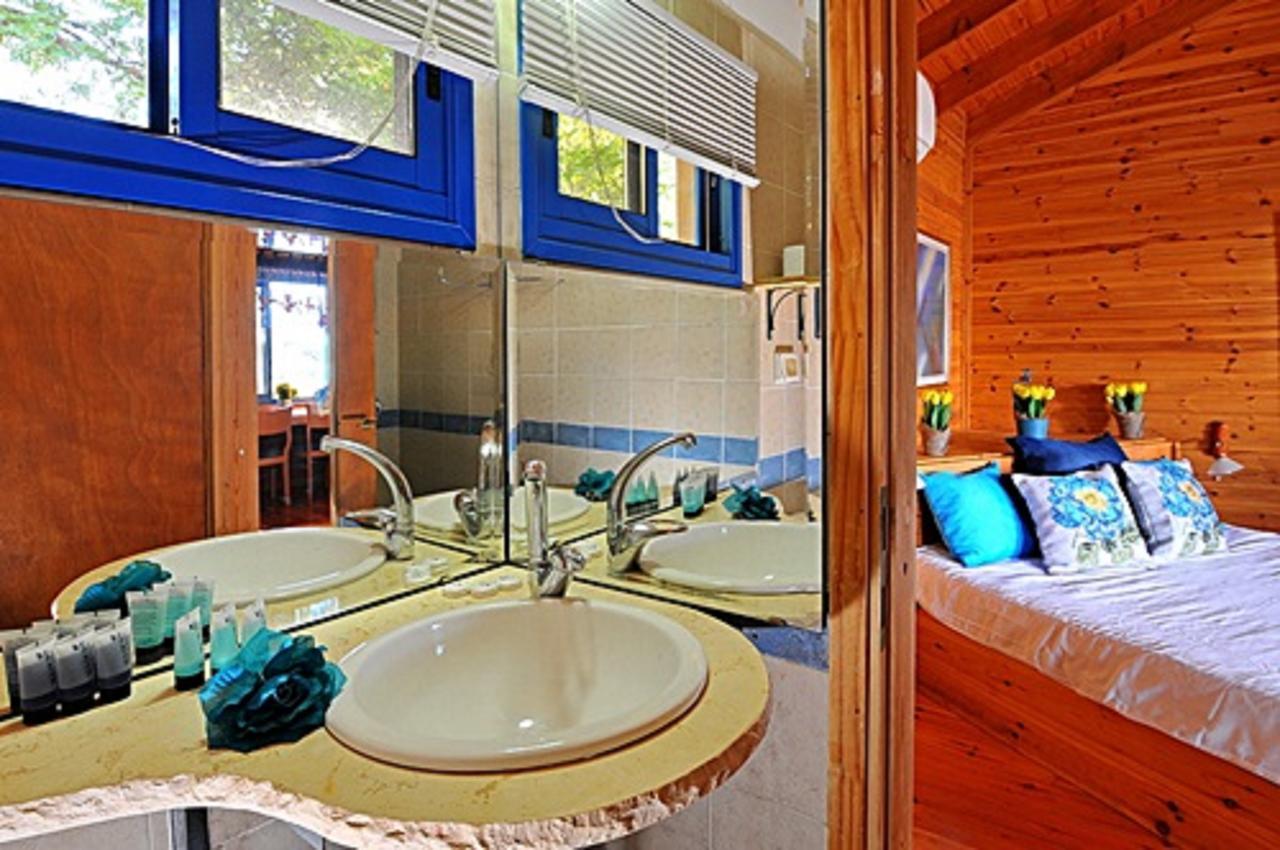 The Golan Cabin ฮัดเนส ภายนอก รูปภาพ