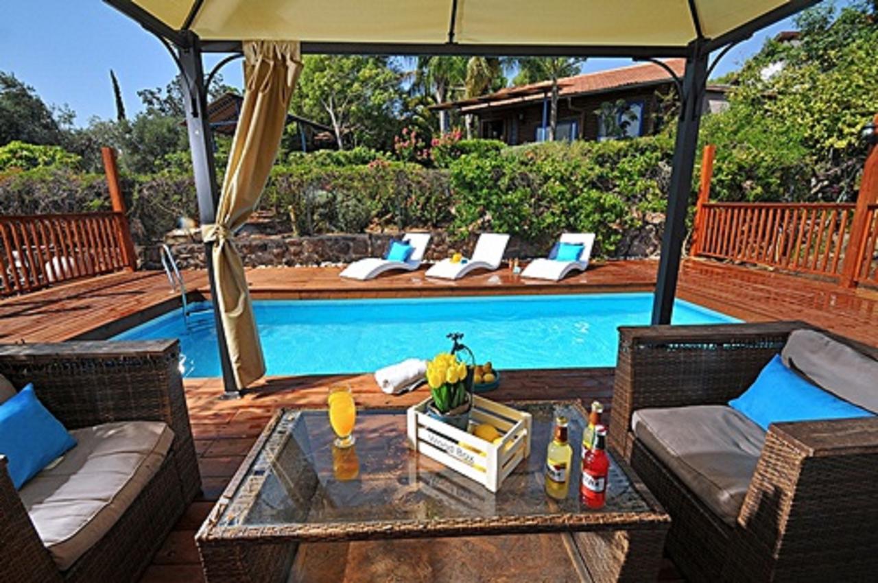 The Golan Cabin ฮัดเนส ภายนอก รูปภาพ